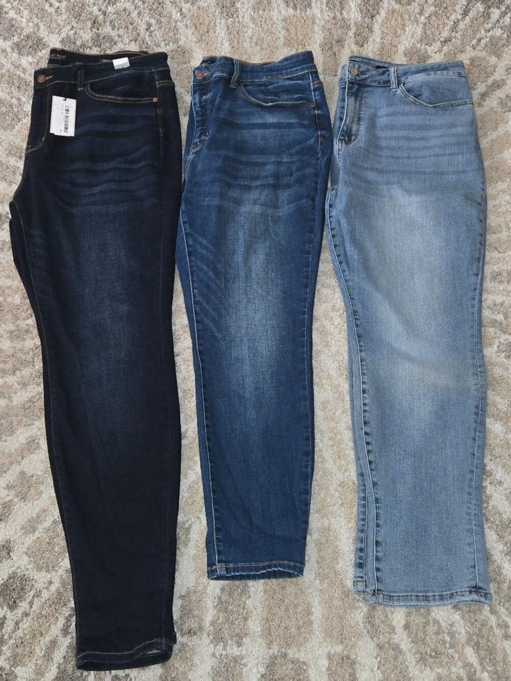 Judy Blue Lot of 3-Size 20W